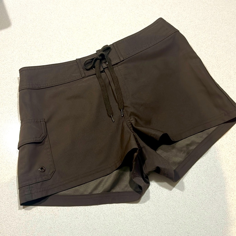 Board Short - La Blanca Board/Swim Shorts Size XS, 2” inseam in Brown Like New